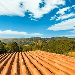 Inviting In Appenines With Covered Swimming Pool * Apecchio
