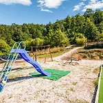 Dom wakacyjny Inviting In Appenines With Covered Swimming Pool *