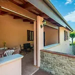 Dom wakacyjny Inviting In Appenines With Covered Swimming Pool Apecchio