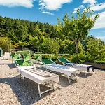 Dom wakacyjny Inviting In Appenines With Covered Swimming Pool Apecchio
