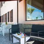 Inviting In Appenines With Covered Swimming Pool