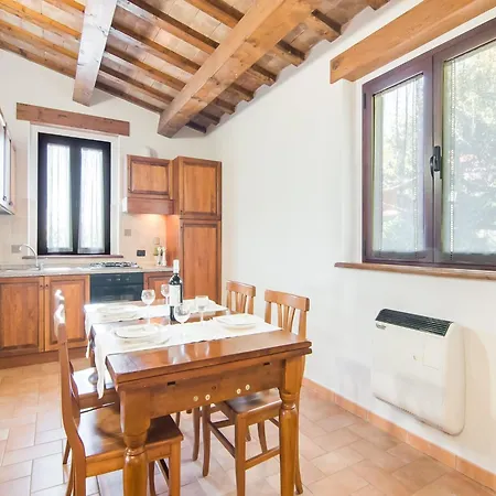 Inviting In Appenines With Covered Swimming Pool Apecchio