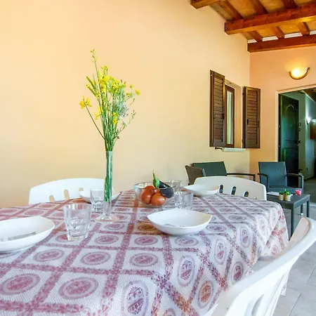 Inviting In Appenines With Covered Swimming Pool *