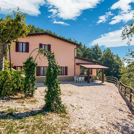 Inviting In Appenines With Covered Swimming Pool Holiday home Apecchio