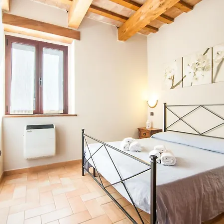 Inviting In Appenines With Covered Swimming Pool Дом отдыха Apecchio