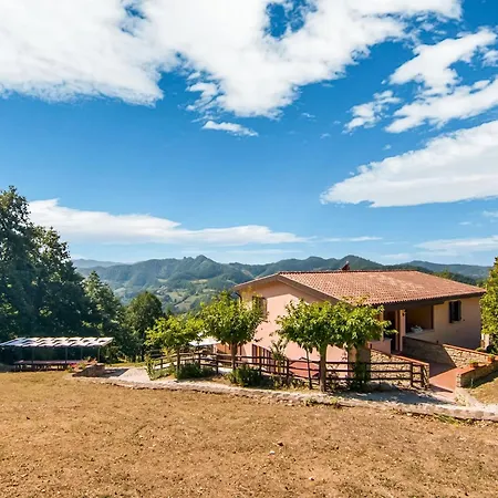 Inviting In Appenines With Covered Swimming Pool *