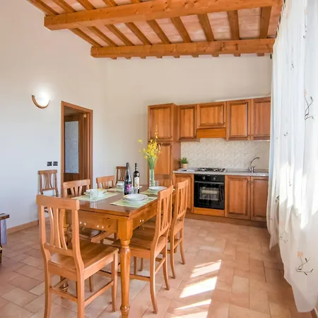 Дом отдыха Inviting In Appenines With Covered Swimming Pool *