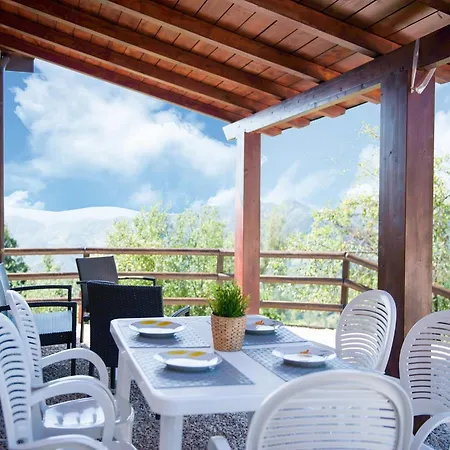 Inviting In Appenines With Covered Swimming Pool Tatil Evi