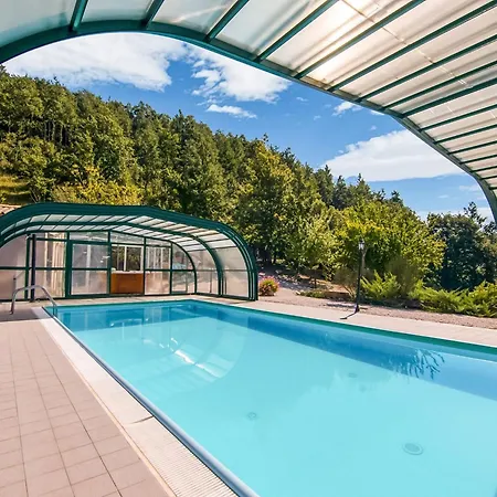 Inviting In Appenines With Covered Swimming Pool Дом отдыха *
