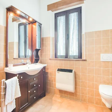 Inviting In Appenines With Covered Swimming Pool Дом отдыха Apecchio