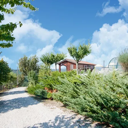 Inviting In Appenines With Covered Swimming Pool Дом отдыха