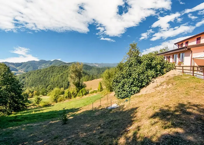 Inviting In Appenines With Covered Swimming Pool