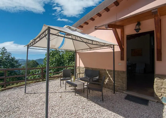 Casa vacanze Inviting In Appenines With Covered Swimming Pool *