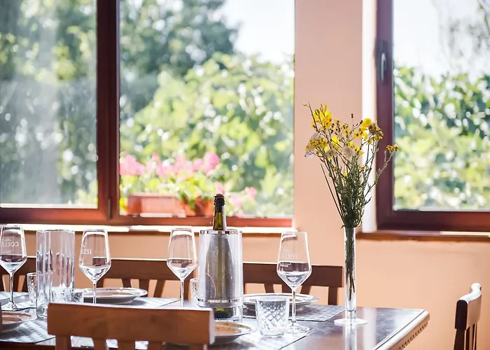 Inviting In Appenines With Covered Swimming Pool * Apecchio