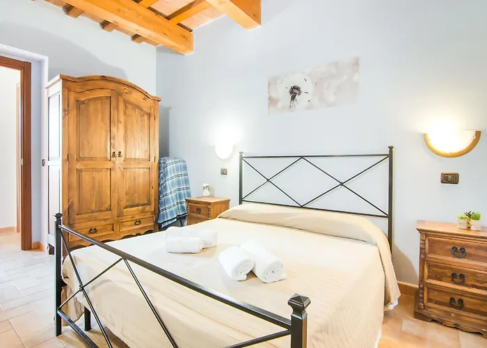 Inviting In Appenines With Covered Swimming Pool Casa vacanze Apecchio