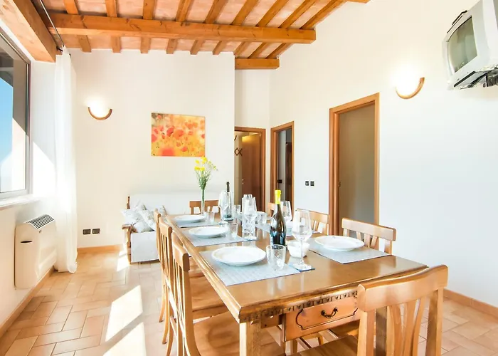 Inviting In Appenines With Covered Swimming Pool Apecchio