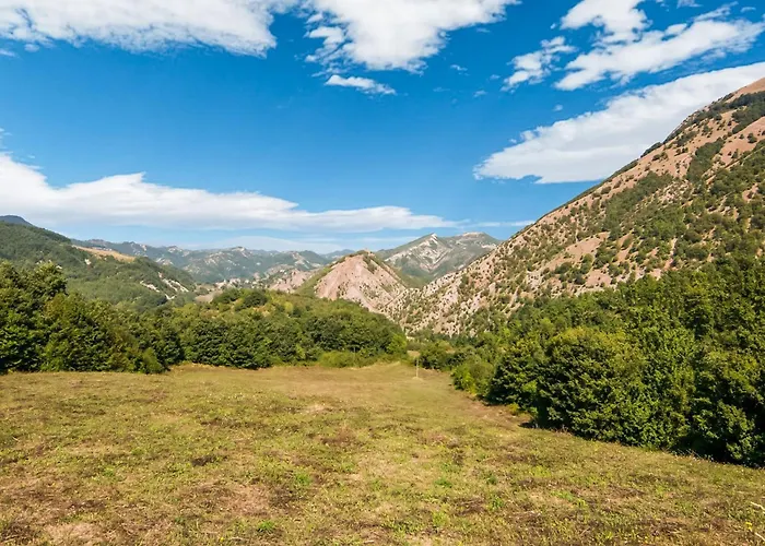 Inviting In Appenines With Covered Swimming Pool Casa vacanze Apecchio