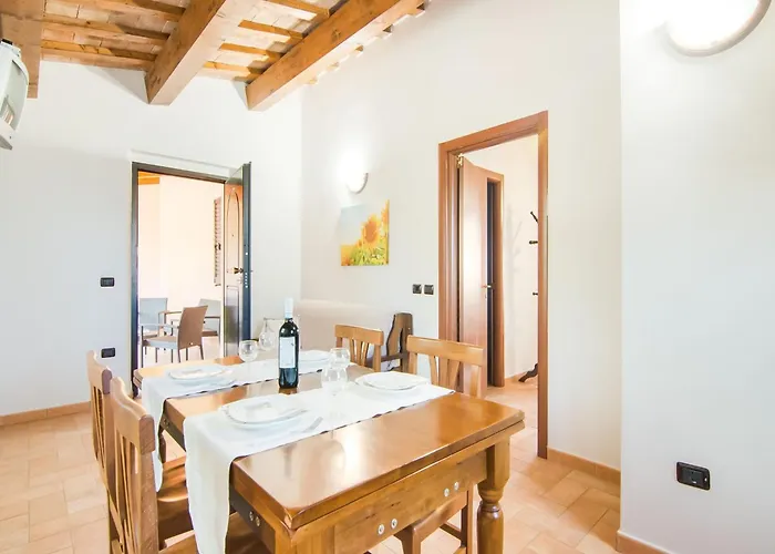 Casa vacanze Inviting In Appenines With Covered Swimming Pool