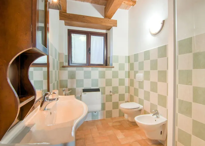 Inviting In Appenines With Covered Swimming Pool Casa vacanze