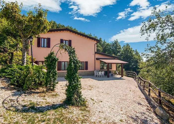 Inviting In Appenines With Covered Swimming Pool Casa vacanze *