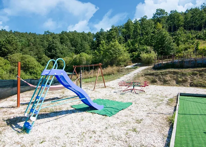 Inviting In Appenines With Covered Swimming Pool