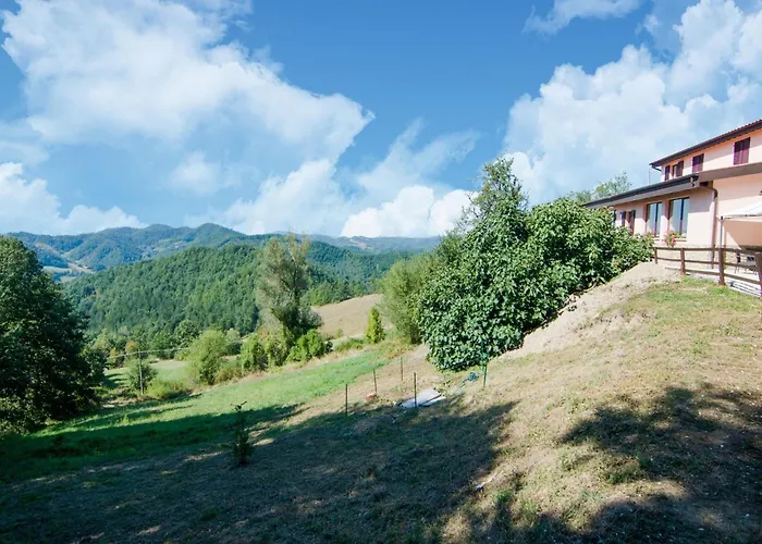 Inviting In Appenines With Covered Swimming Pool *