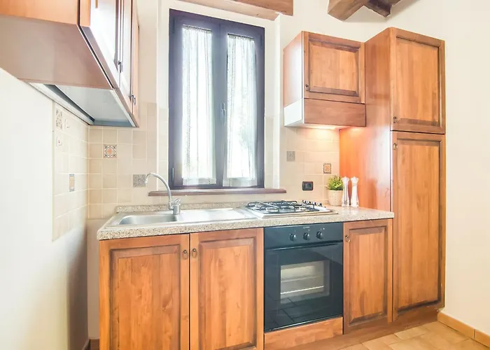 Inviting In Appenines With Covered Swimming Pool Apecchio