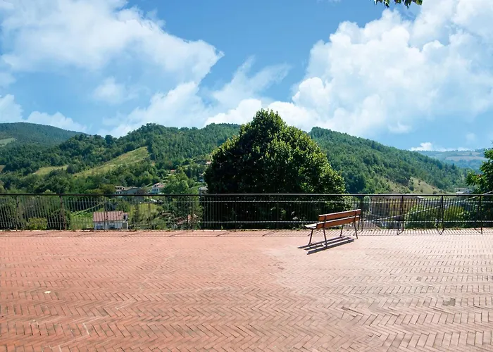 Casa vacanze Inviting In Appenines With Covered Swimming Pool