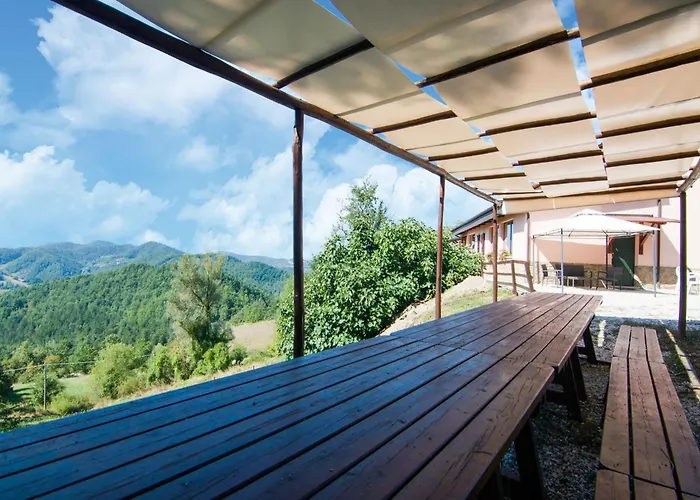 Inviting In Appenines With Covered Swimming Pool Casa vacanze *